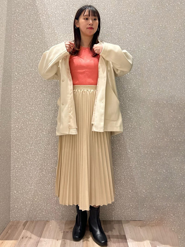 体型カバーときちんと感を叶えるクラシカルなダッフルコート | 14度 服装